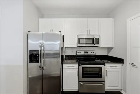 4221 W Spruce Street Tampa FL 33607