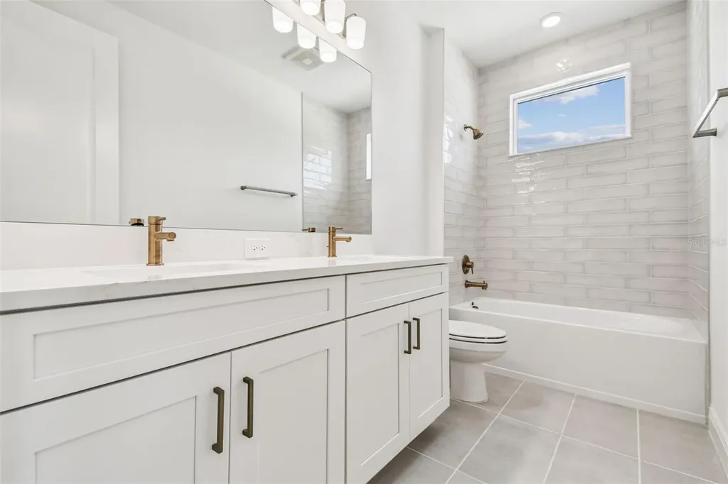7571 Hawkstone Drive Sarasota FL 34241