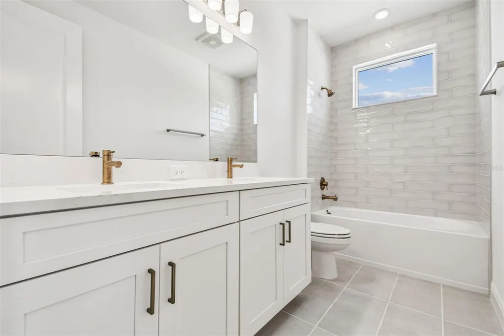 7571 Hawkstone Drive Sarasota FL 34241