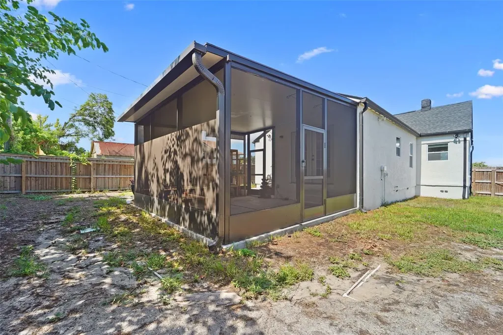 5831 43rd Street N St Petersburg FL 33714