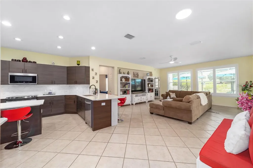 9361 SE 137th Street Road Summerfield FL 34491