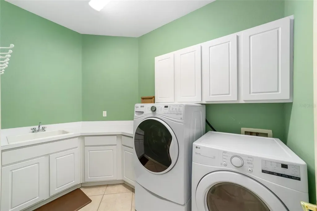 9361 SE 137th Street Road Summerfield FL 34491