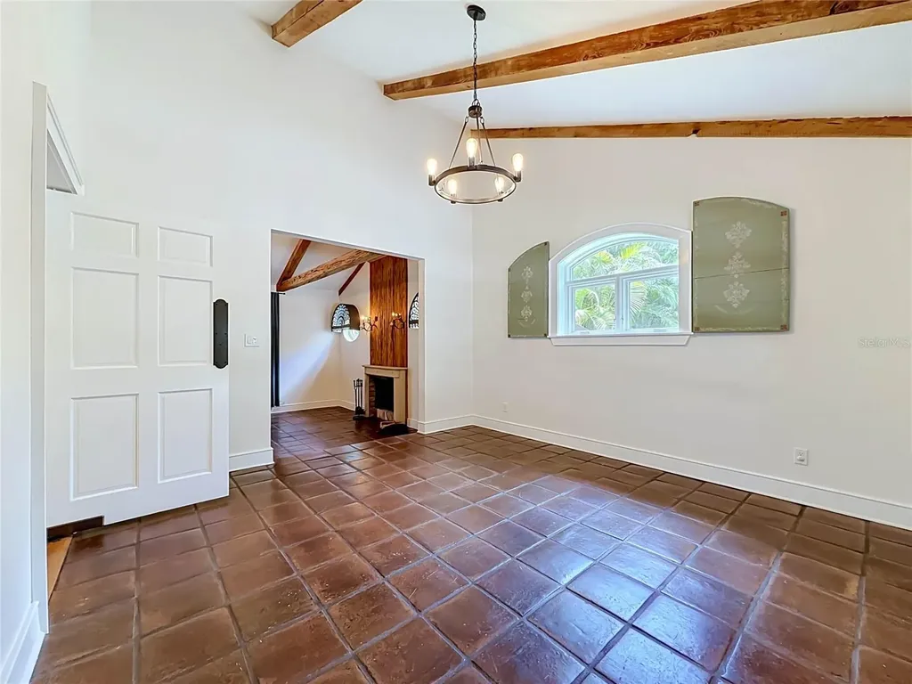 1850 Oak Creek Drive Dunedin FL 34698
