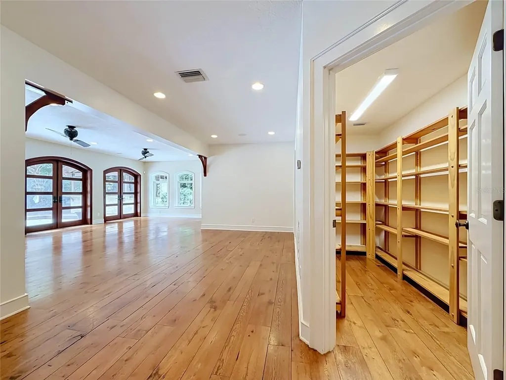 1850 Oak Creek Drive Dunedin FL 34698