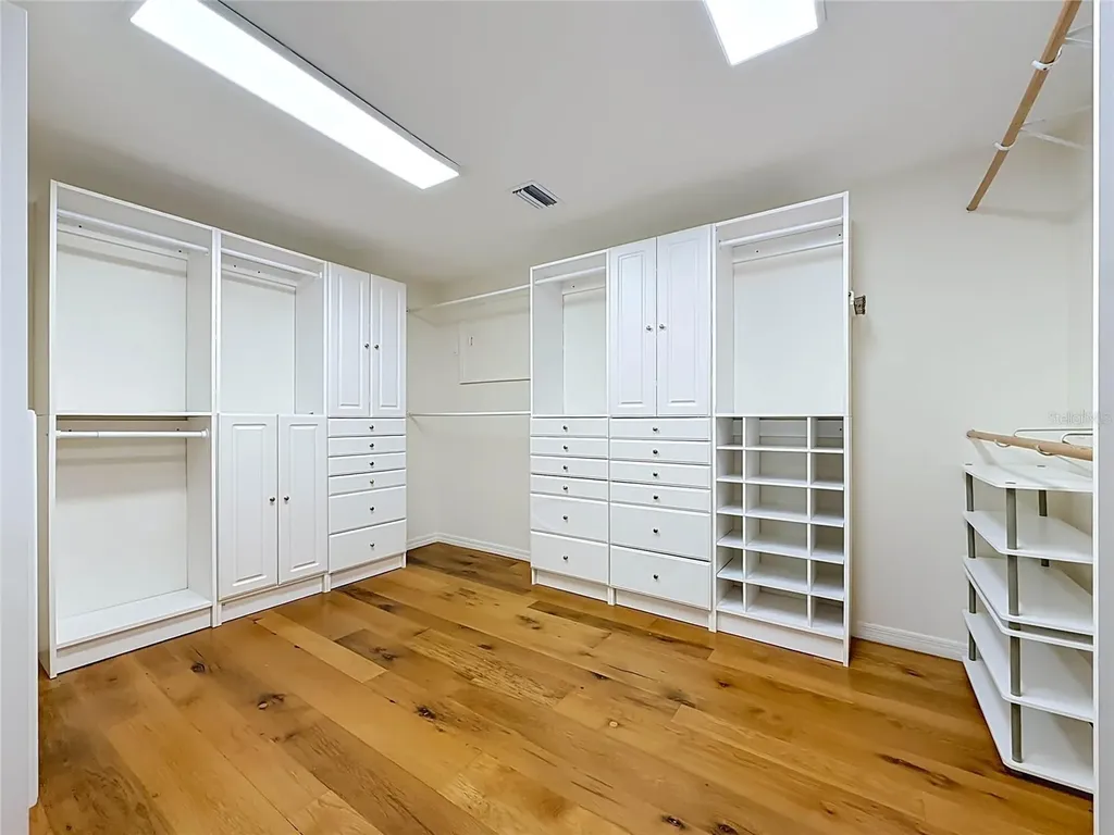 1850 Oak Creek Drive Dunedin FL 34698