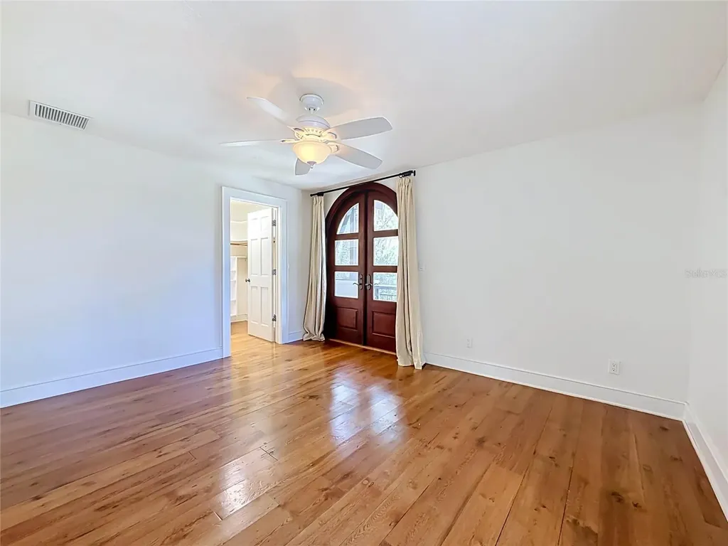 1850 Oak Creek Drive Dunedin FL 34698