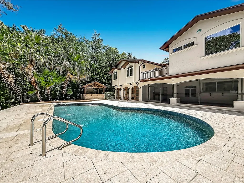 1850 Oak Creek Drive Dunedin FL 34698