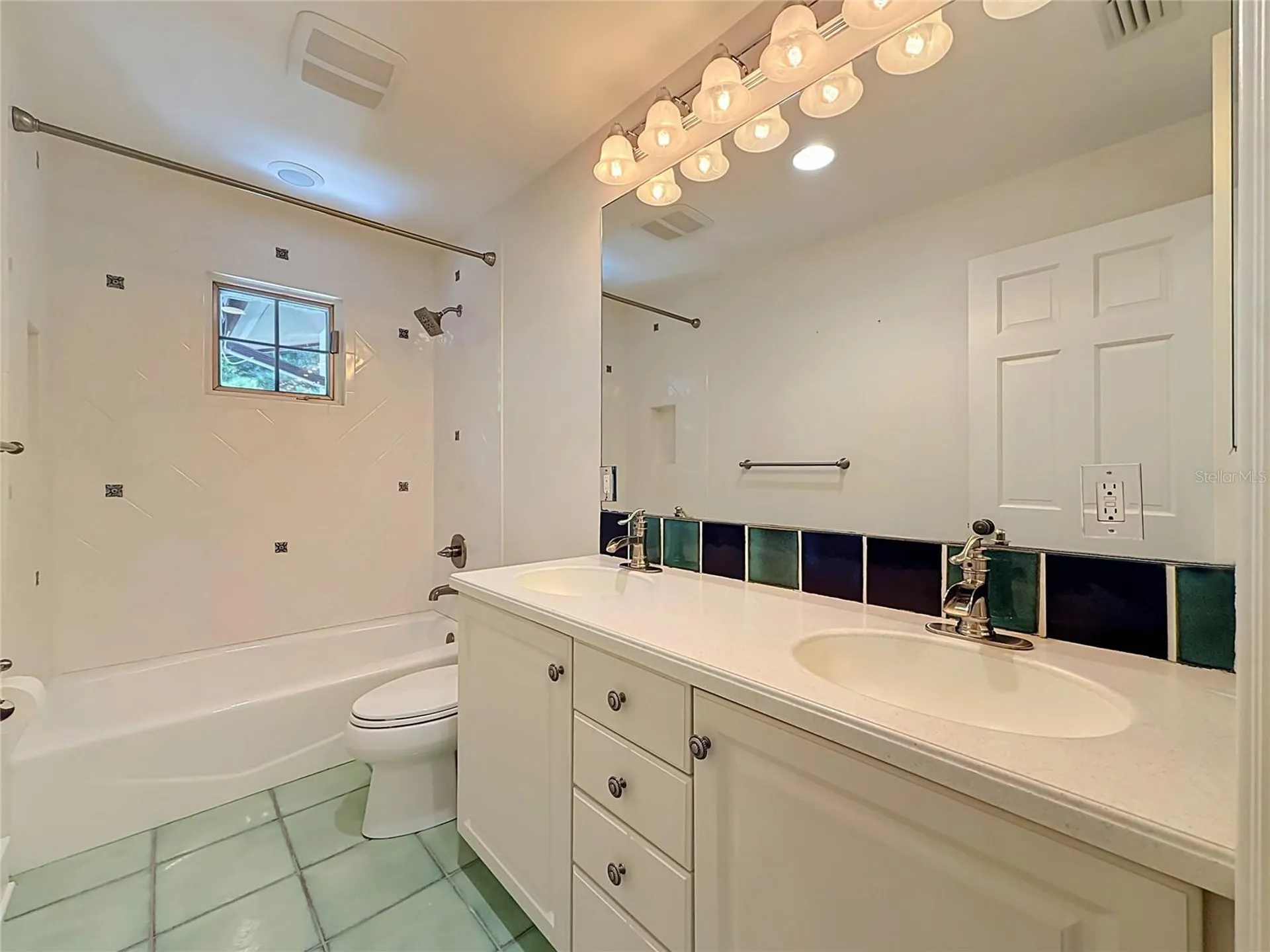 1850 Oak Creek Drive Dunedin FL 34698