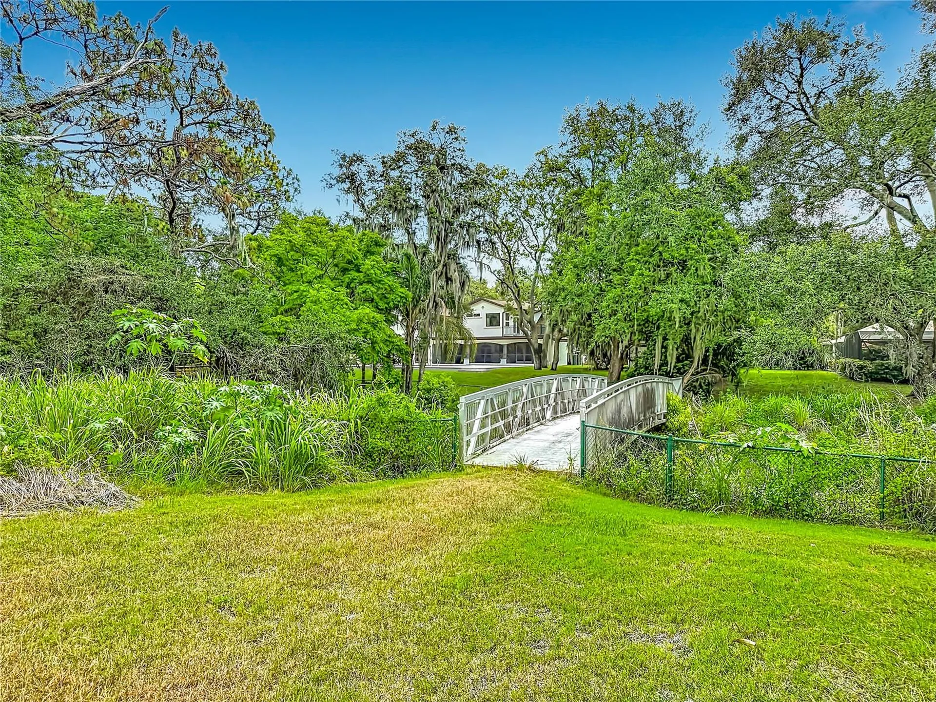 1850 Oak Creek Drive Dunedin FL 34698