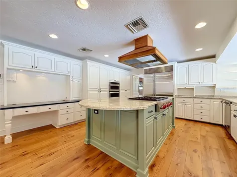 1850 Oak Creek Drive Dunedin FL 34698