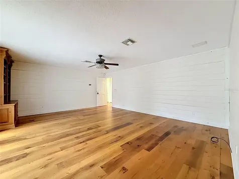 1850 Oak Creek Drive Dunedin FL 34698