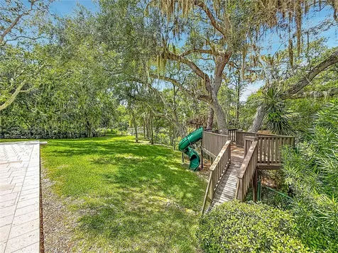 1850 Oak Creek Drive Dunedin FL 34698
