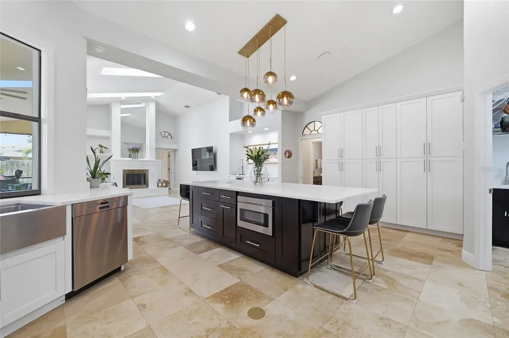 3367 E Lake Shore Lane Clearwater FL 33761