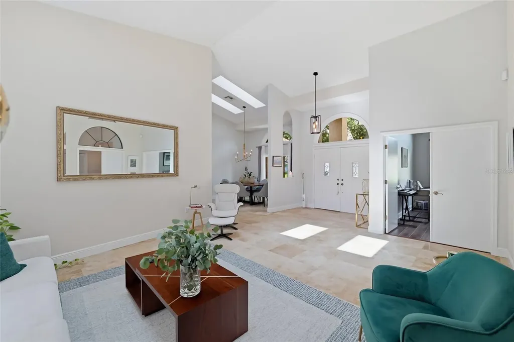 3367 E Lake Shore Lane Clearwater FL 33761