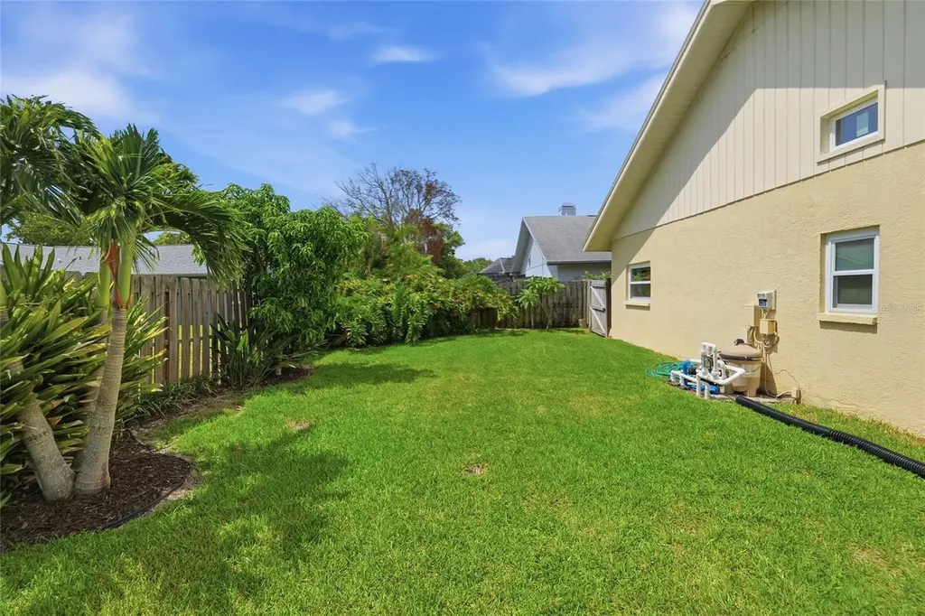 3367 E Lake Shore Lane Clearwater FL 33761