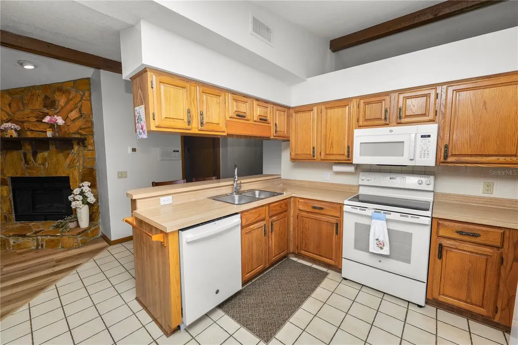 717 Cedar Knoll Drive S Lakeland FL 33809