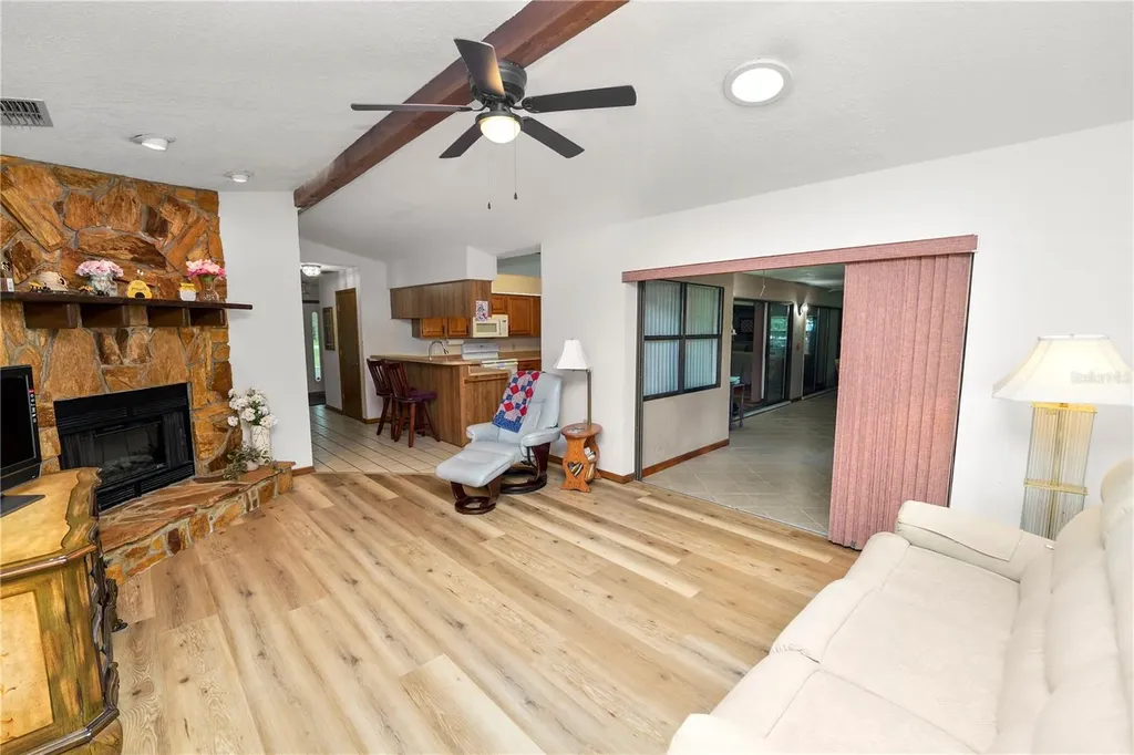 717 Cedar Knoll Drive S Lakeland FL 33809