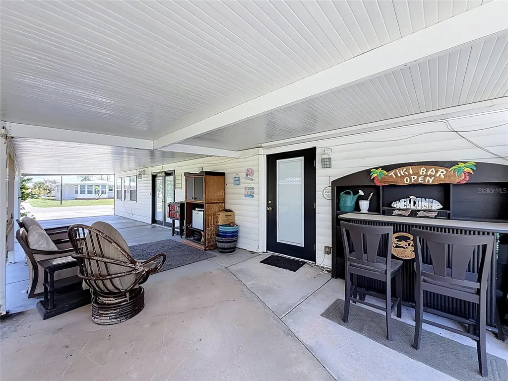 1025 Capella Drive Tavares FL 32778