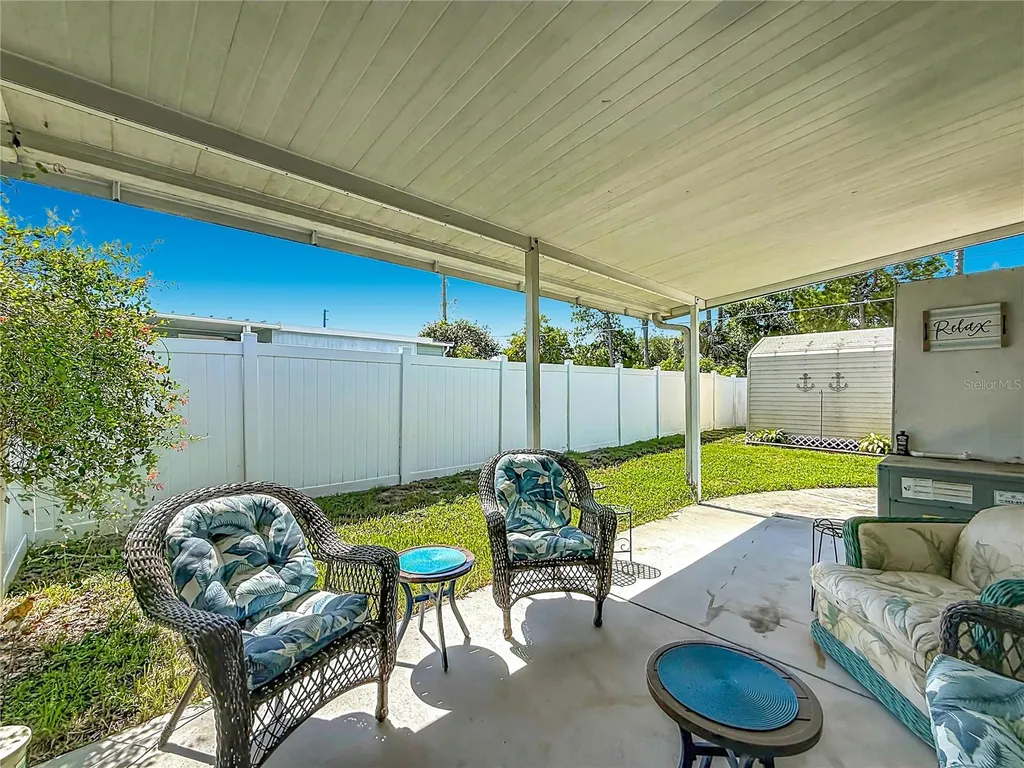 1025 Capella Drive Tavares FL 32778