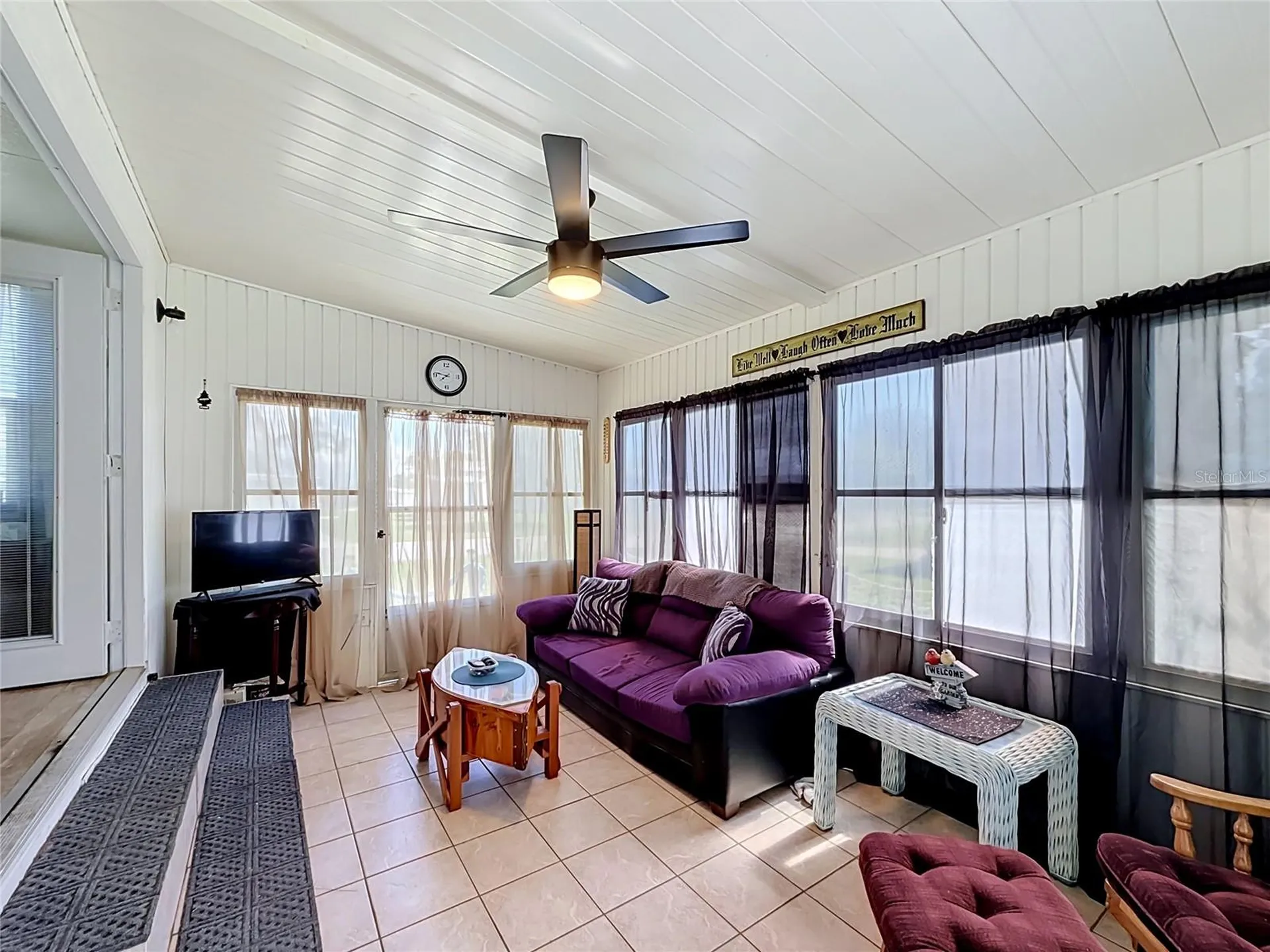 1025 Capella Drive Tavares FL 32778