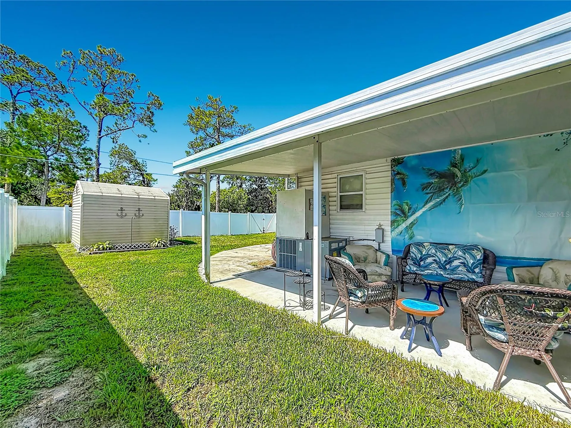1025 Capella Drive Tavares FL 32778