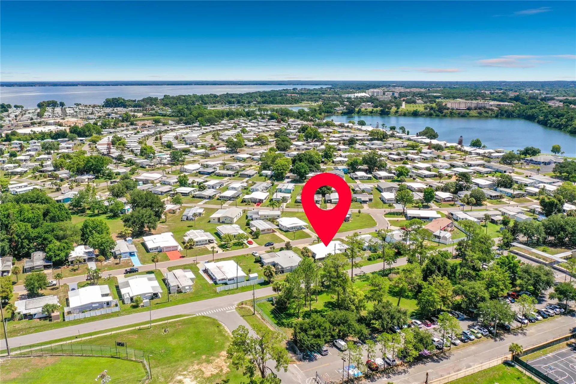 1025 Capella Drive Tavares FL 32778