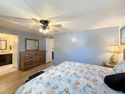 1025 Capella Drive Tavares FL 32778