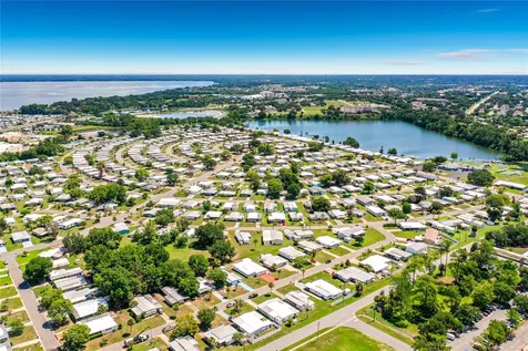 1025 Capella Drive Tavares FL 32778