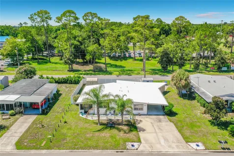 1025 Capella Drive Tavares FL 32778