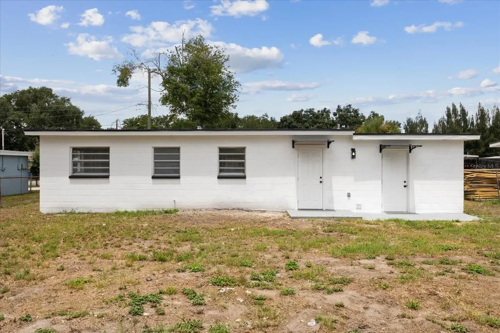4922 S 82nd Street Tampa FL 33619