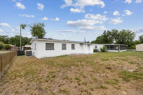 4922 S 82nd Street Tampa FL 33619