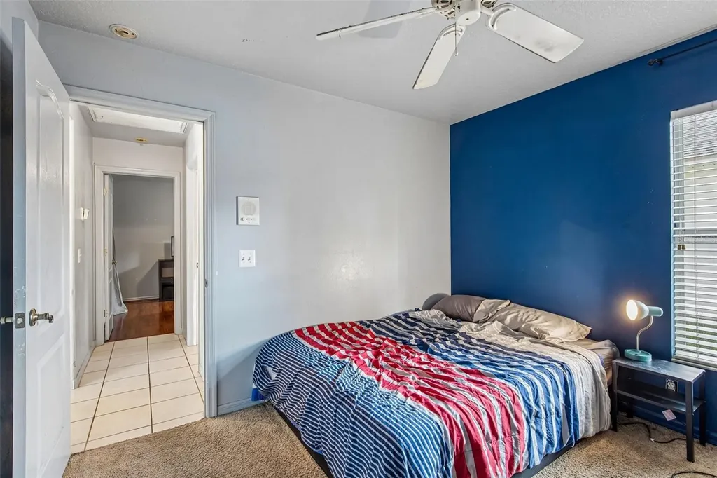 2302 Towering Oaks Circle Seffner FL 33584