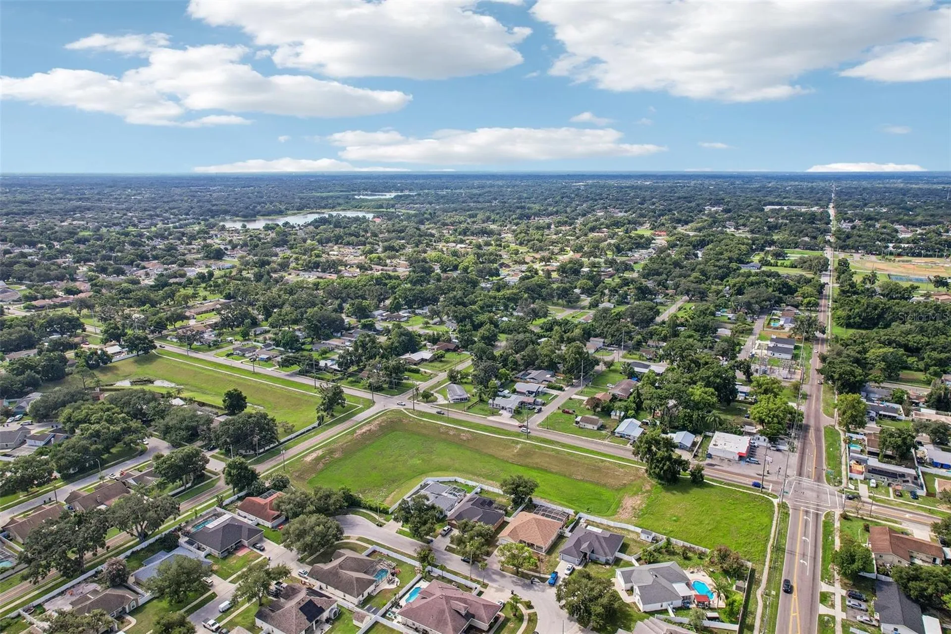 2302 Towering Oaks Circle Seffner FL 33584