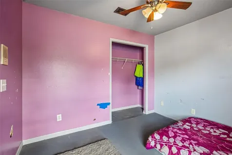 2302 Towering Oaks Circle Seffner FL 33584