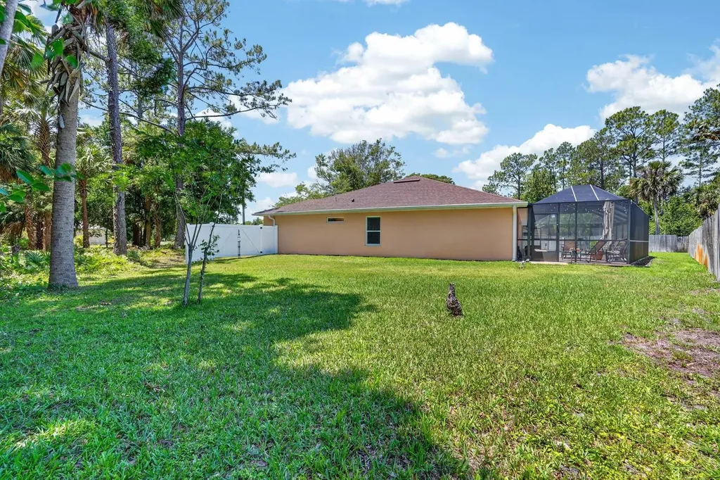10 Princess Mari Place Palm Coast FL 32164