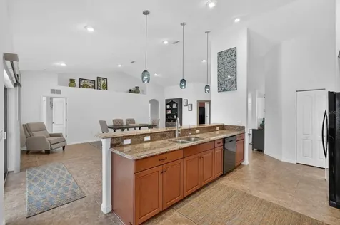 10 Princess Mari Place Palm Coast FL 32164