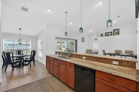10 Princess Mari Place Palm Coast FL 32164