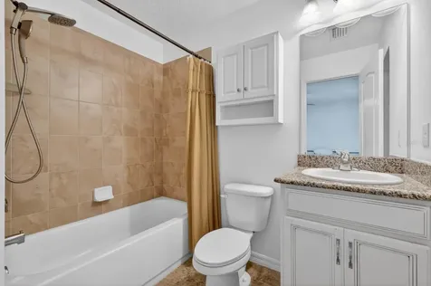 10 Princess Mari Place Palm Coast FL 32164
