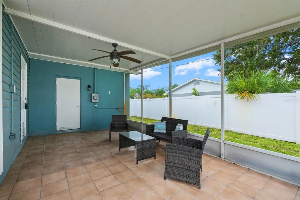 7690 91st Street Seminole FL 33777