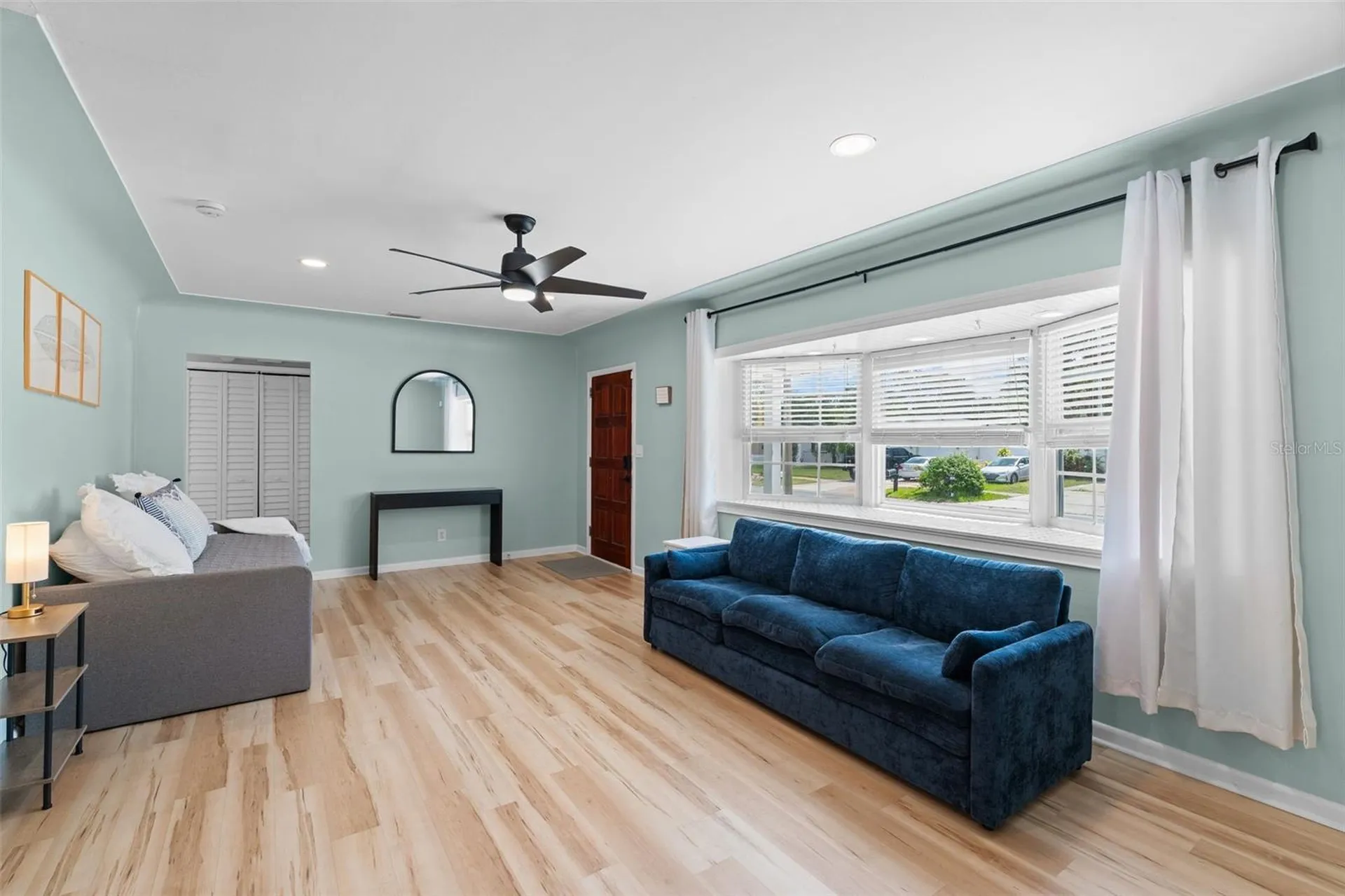 7690 91st Street Seminole FL 33777