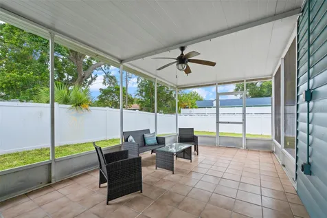 7690 91st Street Seminole FL 33777