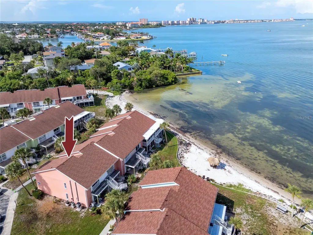 3715 42nd Way S St Petersburg FL 33711