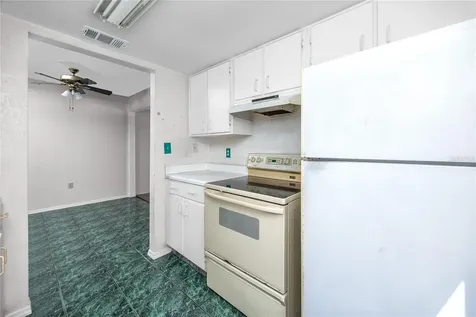 3715 42nd Way S St Petersburg FL 33711