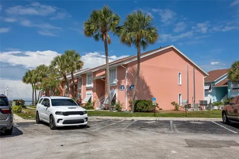 3715 42nd Way S St Petersburg FL 33711