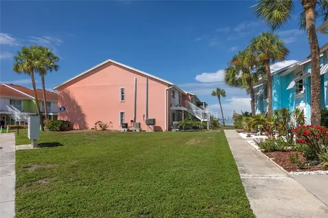 3715 42nd Way S St Petersburg FL 33711