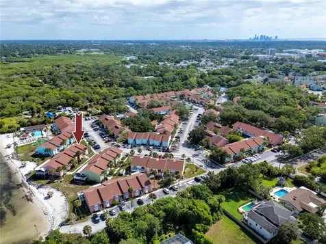 3715 42nd Way S St Petersburg FL 33711