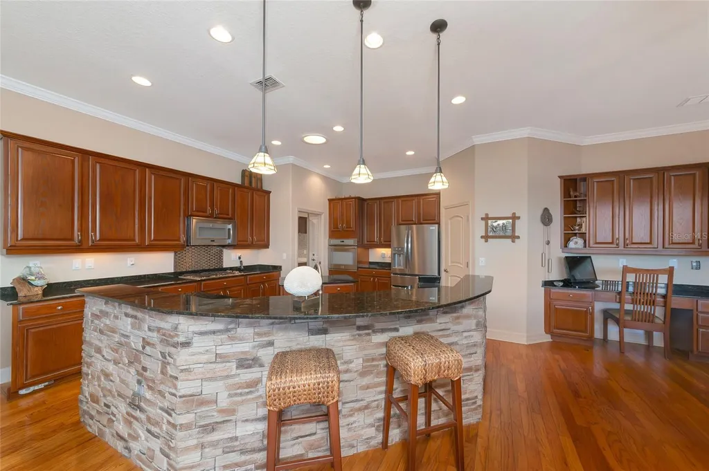10412 Winding Stream Way Bradenton FL 34212