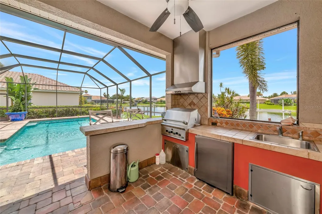10412 Winding Stream Way Bradenton FL 34212
