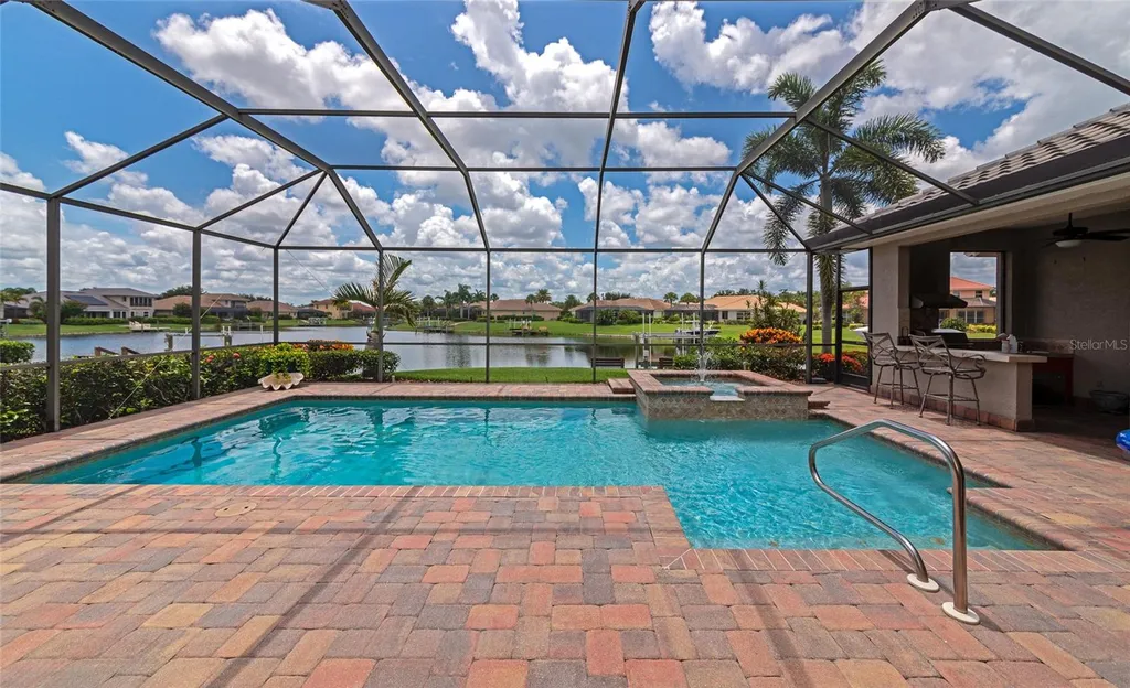 10412 Winding Stream Way Bradenton FL 34212