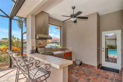 10412 Winding Stream Way Bradenton FL 34212